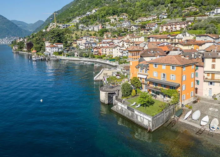 Villa La Torre Dell'isola Sala Comacina